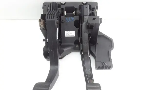 Fiat Ducato Pedal assembly 01367549080