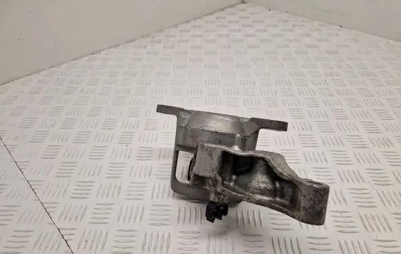 Renault Talisman Engine mount bracket 112842617R