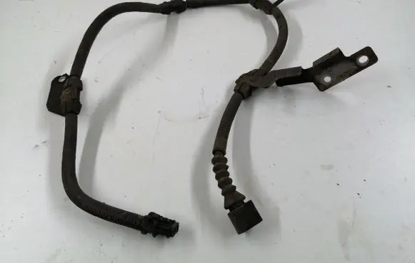 Nissan Qashqai Handbrake wiring loom/harness 