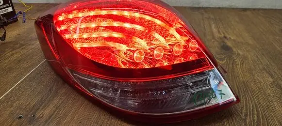 Hyundai Veloster Rear/tail lights 924012V120 A045048
