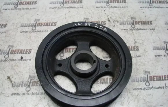 Toyota Avensis T250 Crankshaft pulley 134080R010