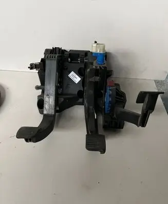 Fiat Ducato Pedal assembly 01367549080 01367540000