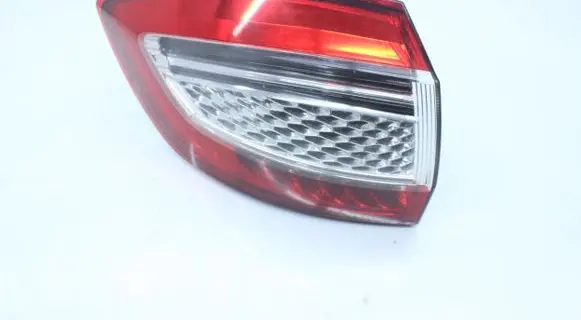Ford Mondeo MK IV Rear/tail lights 14587
