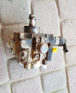 KIA Sorento Fuel injection high pressure pump 331004A420