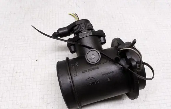 Mercedes-Benz E W210 Mass air flow meter 0280217509