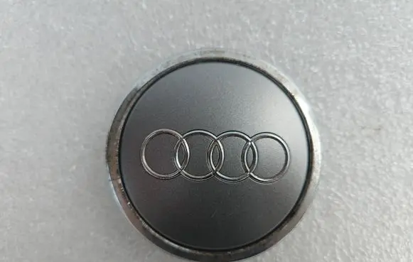 Audi A7 S7 4G Original wheel cap 8T0601170A