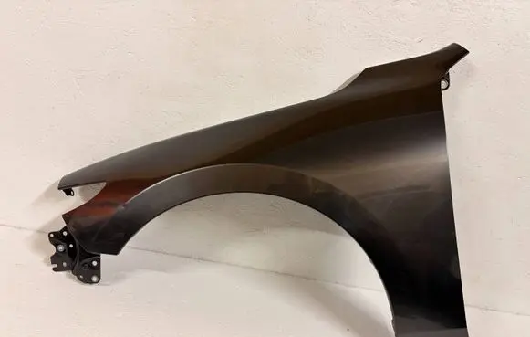 Mazda 3 Fender MAZDA3BPLEWY