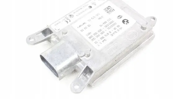 BMW X3 F25 Blind spot module 6873352