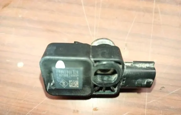 Renault Scenic III - Grand scenic III Airbag deployment crash/impact sensor 988330002r