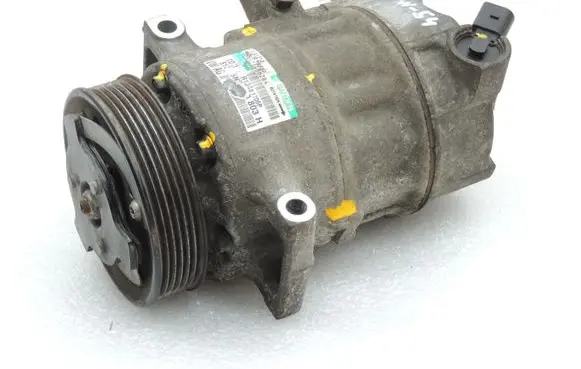 Volkswagen Tiguan Electric power steering pump 06F903023C 06F903023A