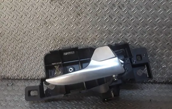 Ford Mondeo MK IV Rear door interior handle 6M21U22600