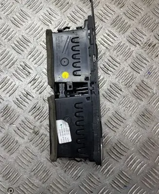 Audi Q5 SQ5 Dash center air vent grill 8R2820951