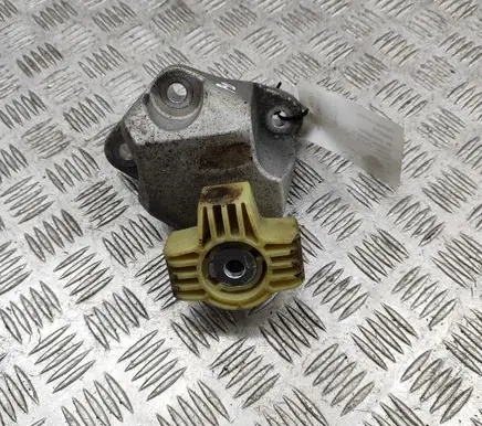 Volvo C40 Engine mounting bracket 31686308