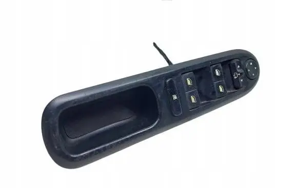 Peugeot 207 Electric window control switch 96468704XT 000460623