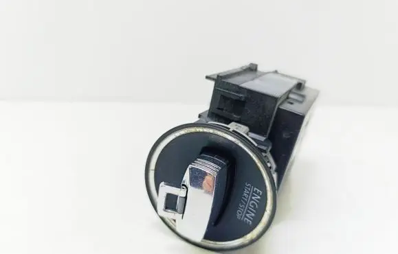 Volkswagen PASSAT B6 Ignition lock 3C0905843M