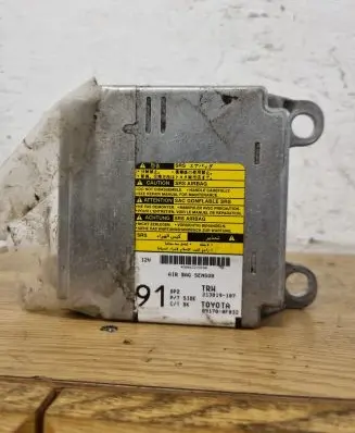 Toyota Corolla Verso AR10 Airbag control unit/module 891700F032
