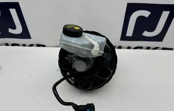 Volvo S60 Brake booster P31400789