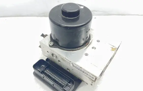 Mercedes-Benz ML W164 ABS Pump A2515452632