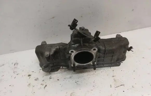Toyota Corolla Verso AR10 Intake manifold 171110R010