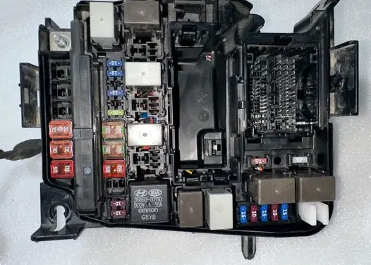 Hyundai i40 Fuse box set 919503X510 1106131016 01109