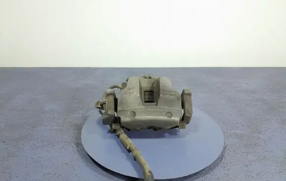 Volvo S90, V90 Front brake caliper 31471664