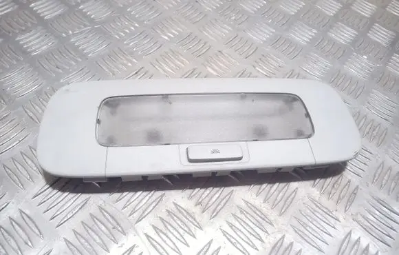 Volkswagen Golf V Rear seat light