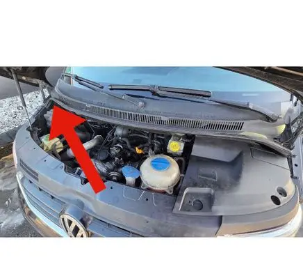 Volkswagen Multivan T5 Other engine part 7H0129671A