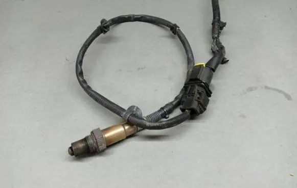 Suzuki SX4 S-Cross Lambda probe sensor 1821362M00