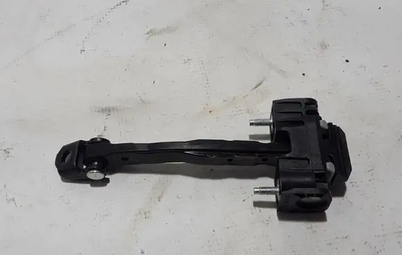 Volvo XC90 Front door check strap stopper 31395137