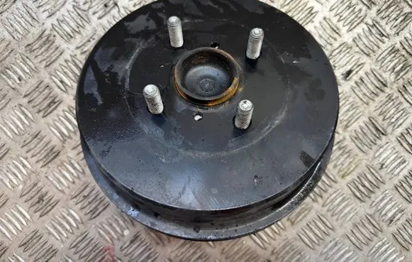 Toyota Yaris Drum brake (rear) 