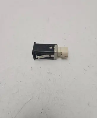 BMW 5 F10 F11 USB socket connector 9167196