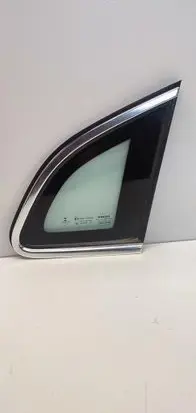 Volvo V40 Rear side window 31386779