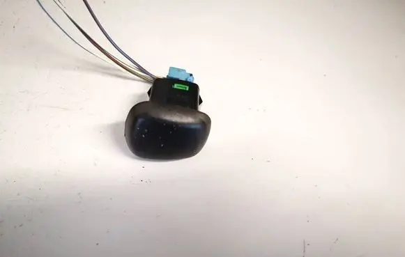 Volvo V50 Sensor 8691913