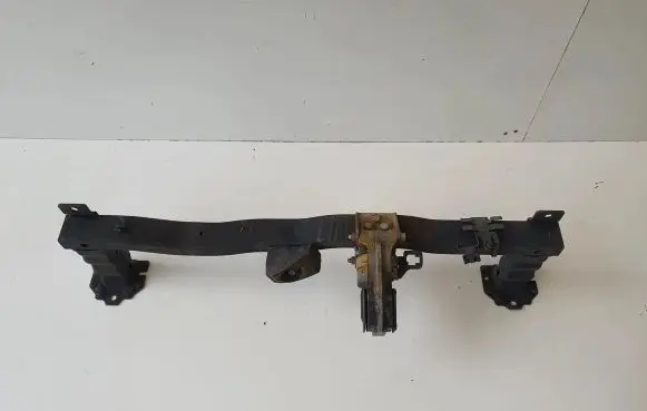Peugeot 607 Engine mounting bracket 326C68