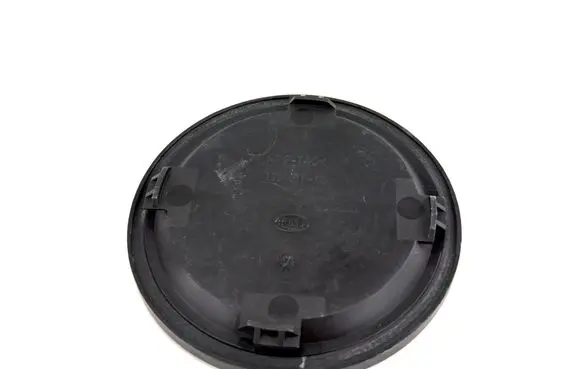 Ford Fiesta Headlight/headlamp dust cover 17048100