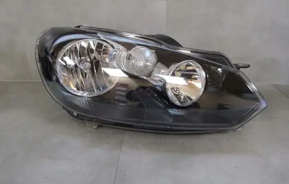 Volkswagen Golf VI Headlight/headlamp