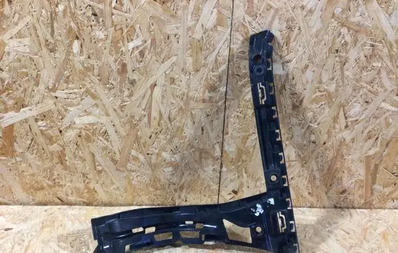 Audi RS6 C8 Front bumper mounting bracket A2058802002