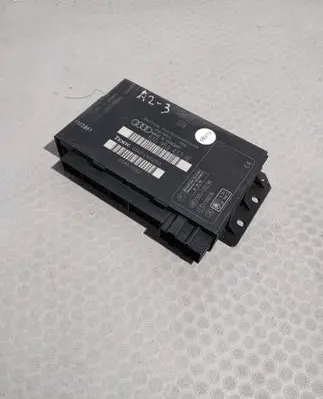 Audi A2 Comfort/convenience module 8Z0959433AE 00860082 00002662B3