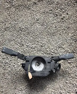 Opel Vectra C Wiper turn signal indicator stalk/switch 13112786