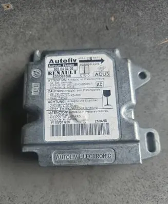Renault Master II Airbag control unit/module 605045200 8200381668 F110VD11206