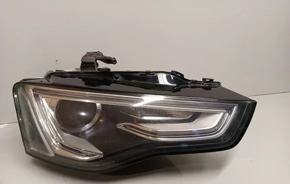 Audi A5 8T 8F Headlight/headlamp 8T0941006C