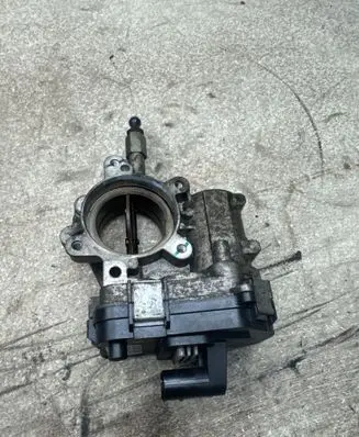 Fiat 500L Throttle valve 55229467
