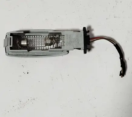 Volkswagen Touran I Other interior light 3B0947113