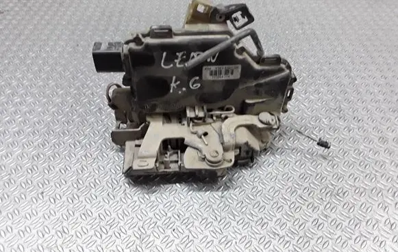 Seat Leon (1M) Rear door lock Y3B4839015M
