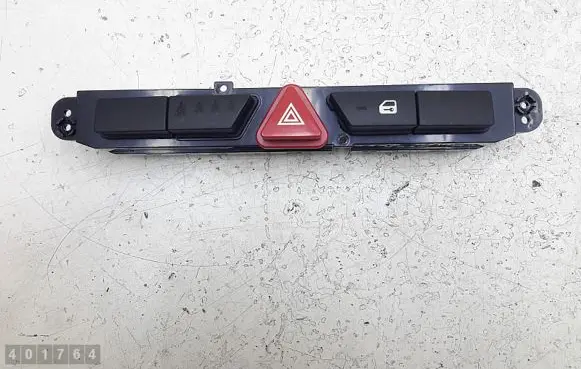 KIA Ceed Hazard light switch 937001h900