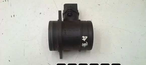 Volkswagen Touran I Mass air flow meter 1900tdi 038906461b