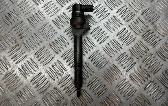 Opel Astra G Fuel injector 0445110