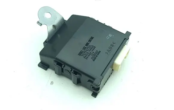 Toyota Corolla E210 E21 Door central lock control unit/module 8597048040