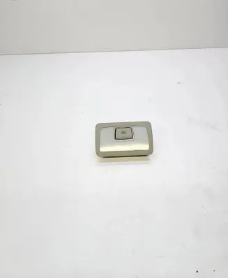 Audi Q7 4L Rear seat light 4L0947124A
