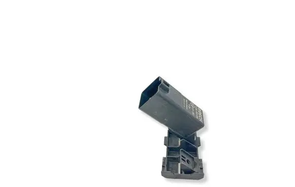 Skoda Superb B6 (3T) Glow plug pre-heat relay 038907281D
